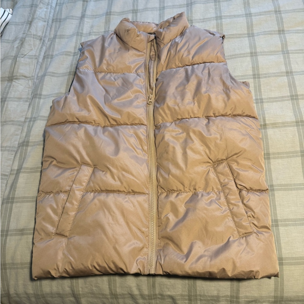 Old Navy Tan Puffer Vest